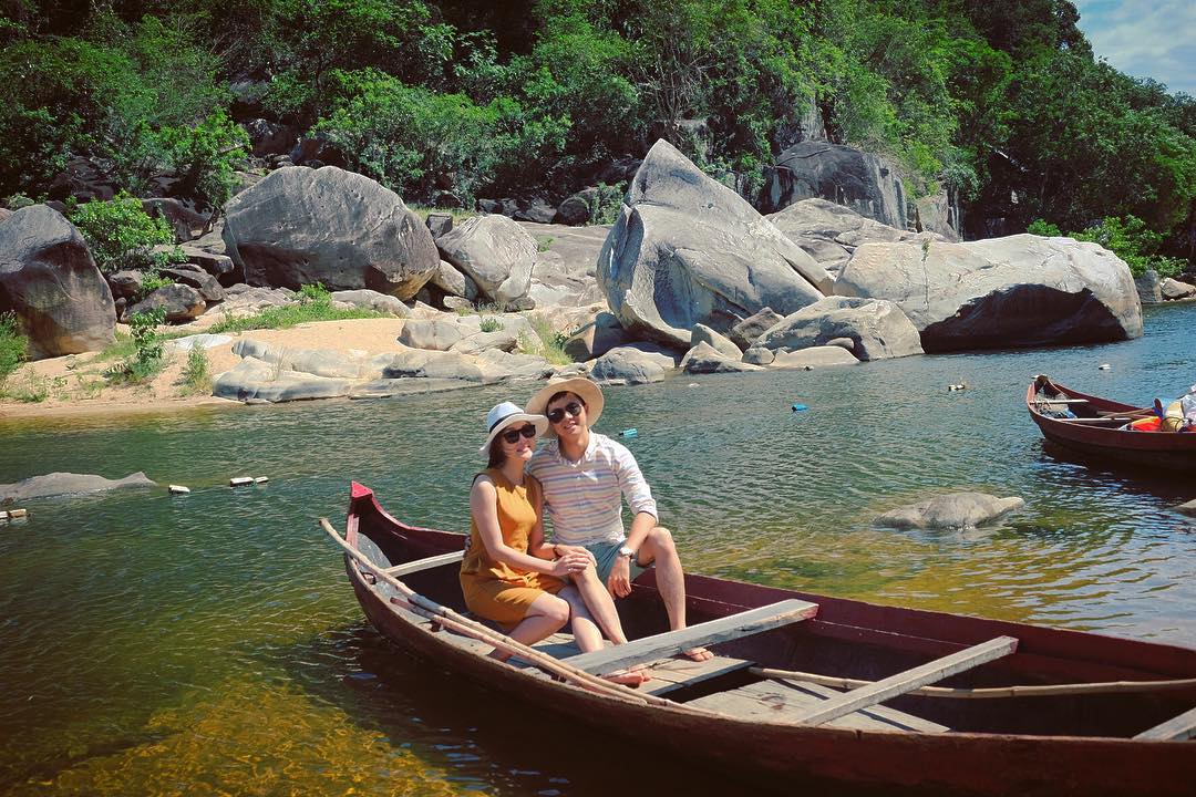 du-lich-hang-dong-ham-ho-binh-dinh